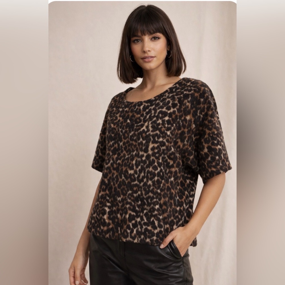 Lord & Taylor Leopard Soft  Faux Fur Top – Oversized Cozy Statement Piece Large